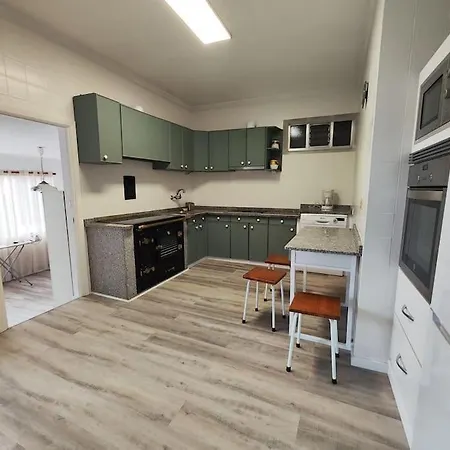 Baiona Planta Baja De Vivienda *
